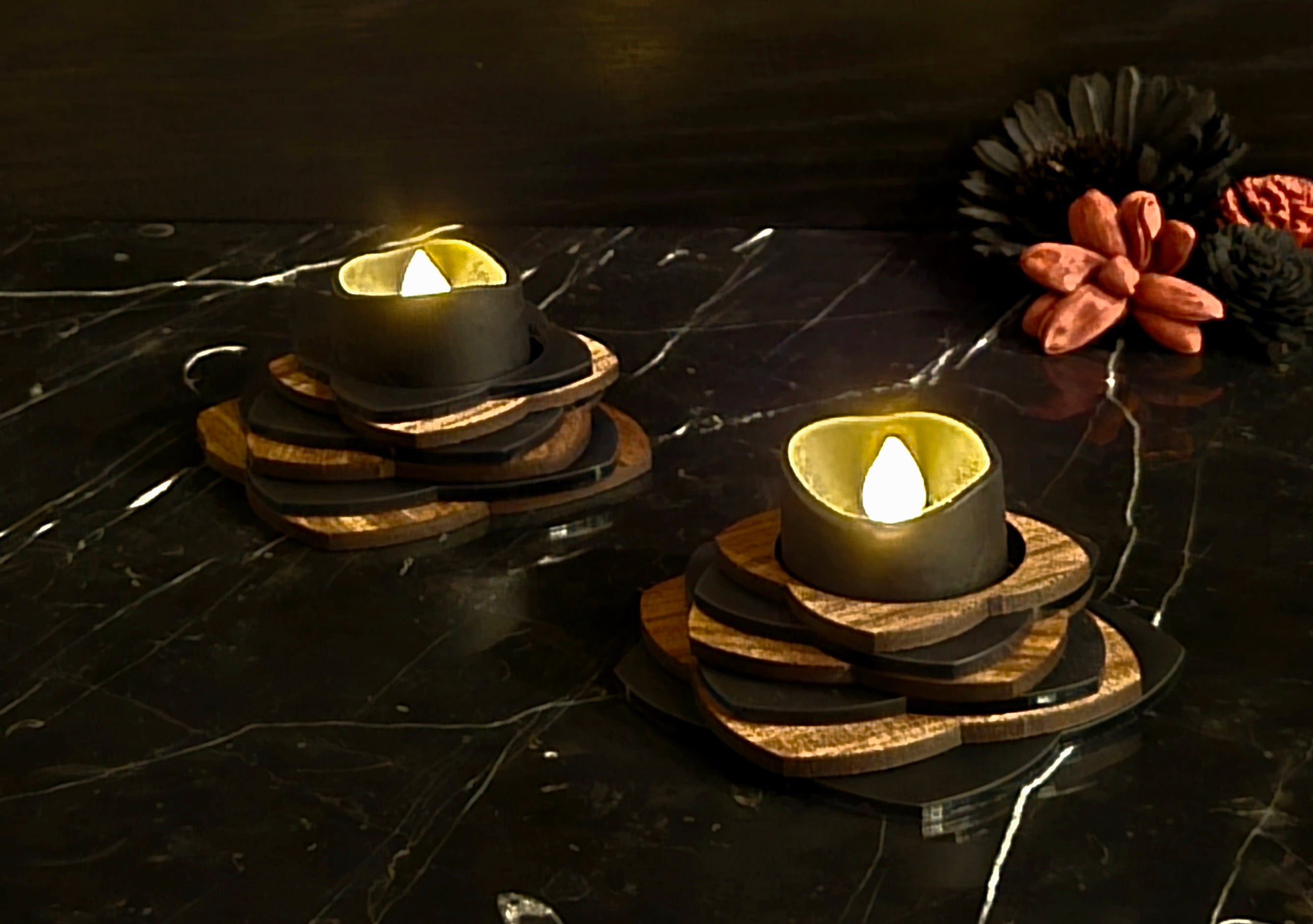 The Companion Light - Set of 12
