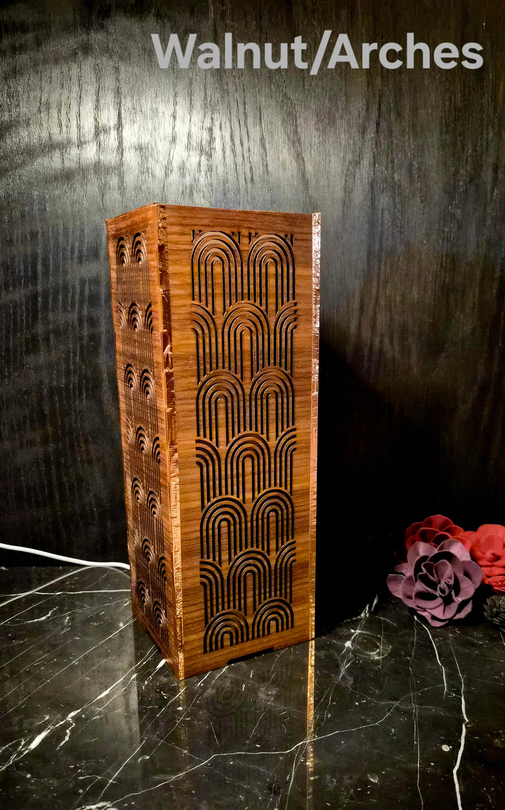 Gatsby Lamp Walnut/Arches 2