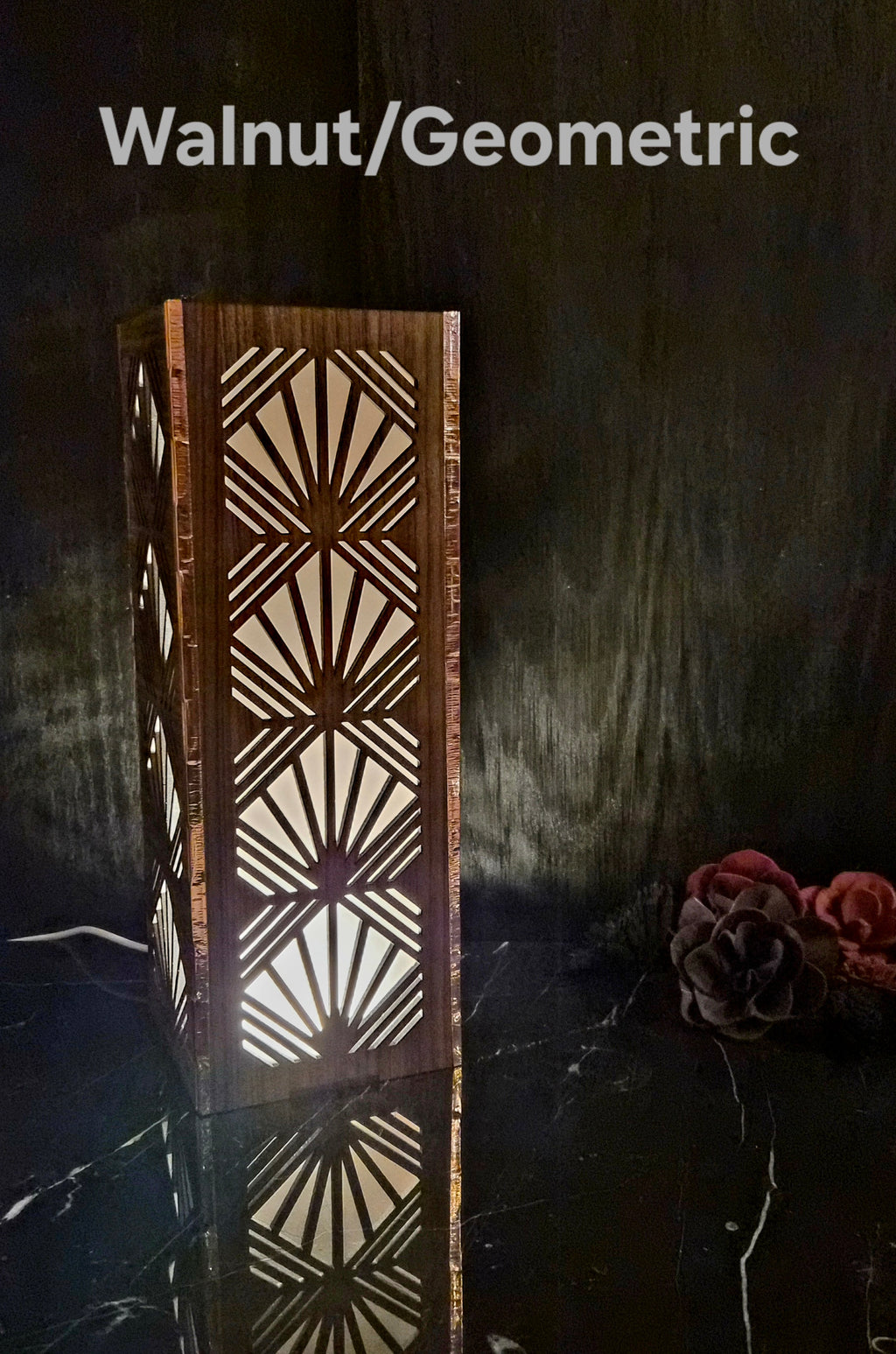Gatsby Lamp Walnut/Geometric