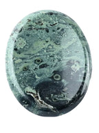 Natural Crystal Gemstone Worry Stone for Wedding Favors/Table Assignments